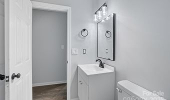 419 Alpha St, Charlotte, NC 28205