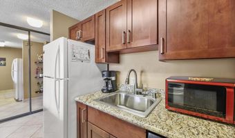 938 S Kihei Rd 421, Kihei, HI 96753