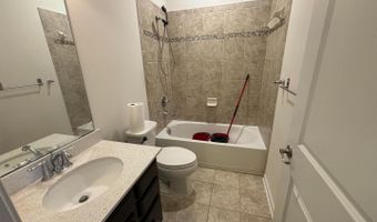 41717 MCMONAGLE Sq, Aldie, VA 20105