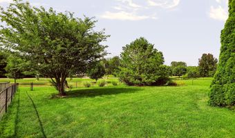 1555 Connemara Rd, Indianapolis, IN 46217