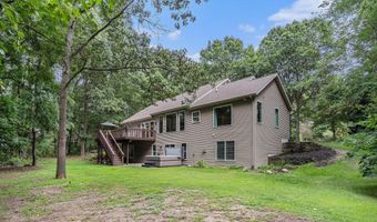 8905 Conservancy Dr NE, Ada, MI 49301
