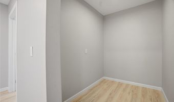 949 E 6th St, Ashtabula, OH 44004