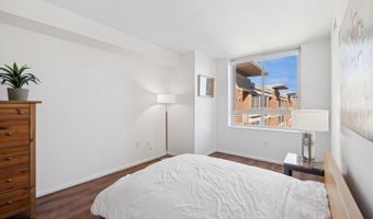355 I St SW #601, Washington, DC 20024
