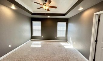 512 Almond Tree Ln, Clovis, NM 88101