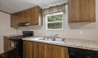1521 Trotter Way, Baker, FL 32531