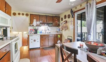 718 Bradwell Dr, Columbus, OH 43207