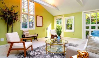 120 CHESAPEAKE Ave, Annapolis, MD 21403