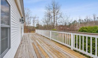 24 Memory Ln, Arundel, ME 04046