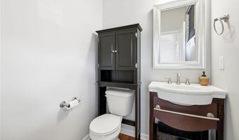 647 Briarcliff St, Apex, NC 27502