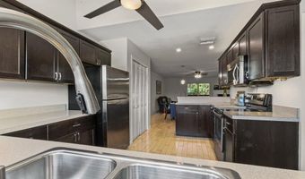 2133 SEMINOLE Rd 4, Atlantic Beach, FL 32233