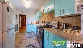 1337 Wyoming Ave, Cody, WY 82414