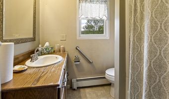 16 North Rd, Ashford, CT 06278