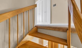 99 Holly Ln, Bayville, NJ 08721