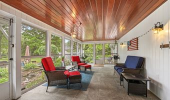 876 S Brooksvale Rd, Cheshire, CT 06410