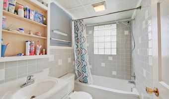 73 S 3rd Ave, Beech Grove, IN 46107