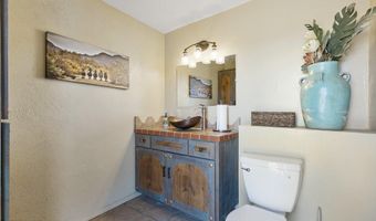 21620 W Buckwheat Ln, Congress, AZ 85332