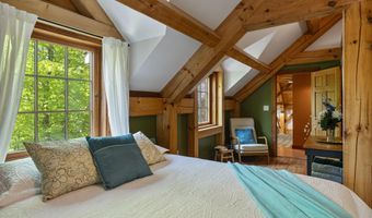 155 Sweeney Ln, Cambridge, VT 05464