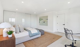7117 Obelisco Cir, Carlsbad, CA 92009