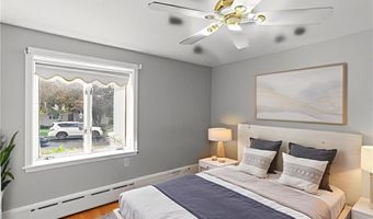 2 Oak Grove Blvd, North Providence, RI 02911