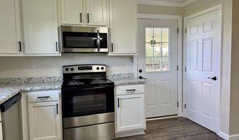 6897 HWY 52, Beattyville, KY 41311