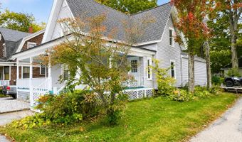 122 Whitney St, Auburn, ME 04210