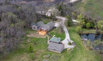 1901 N 600 Rd, Baldwin City, KS 66006