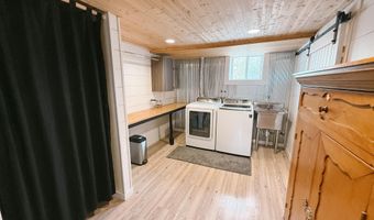 508 3rd Ave, Alton, IA 51003