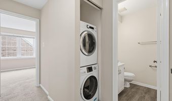 4915 7TH Rd S 4915, Arlington, VA 22204