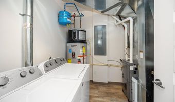 462 W Stadium Blvd, Ann Arbor, MI 48103