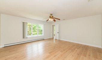 33 Huntsville Rd, Andover, NJ 07860