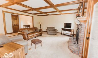 6712 Forrest Commons Blvd, Indianapolis, IN 46227