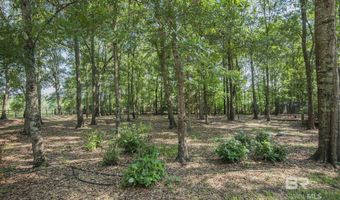 151 Mockingbird Ln, Atmore, AL 36502