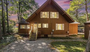 16864 Starkey Rd, Arcadia, MI 49613