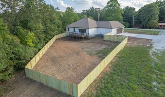 17 Builders Ln, Anderson, MO 64831