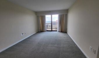 1300 CRYSTAL Dr #1404S, Arlington, VA 22202