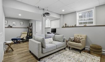41 Nile St 41, Billerica, MA 01821