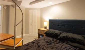 1731 WILLARD St NW 102, Washington, DC 20009