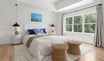 13 Sunswyck Rd, Darien, CT 06820