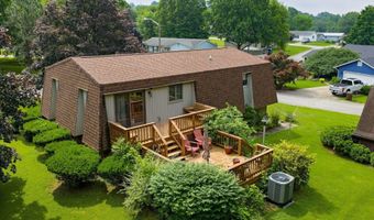 600 Forest Dr, Bloomfield, IN 47424