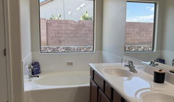 1045 S Limestone St, Benson, AZ 85602