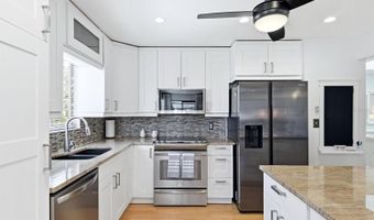 517 KUMQUAT Dr, Anna Maria, FL 34216