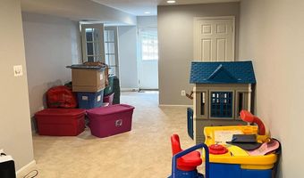 20611 COPPERSMITH Dr, Ashburn, VA 20147