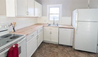 611 Ulstad Ave, Albert Lea, MN 56007