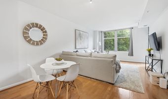 1021 N GARFIELD St 233, Arlington, VA 22201