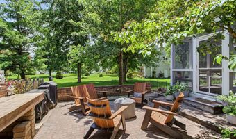 3020 Redbud Cir, Ames, IA 50014