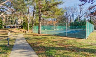 4936 SENTINEL Dr 302, Bethesda, MD 20816