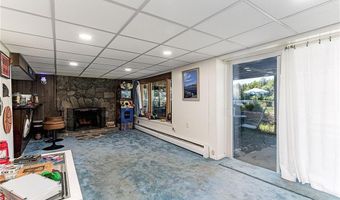 31 Sunset Dr, Hopkinton, RI 02832
