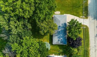 1900 OLDE CASALOMA Dr, Appleton, WI 54913
