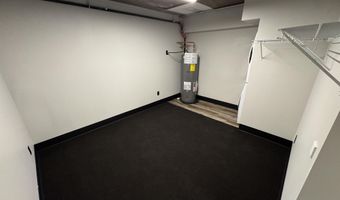 826 W 8th St, Appleton, WI 54914