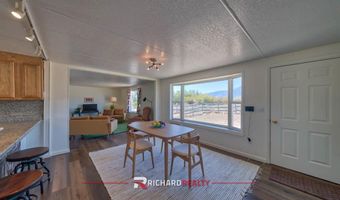 52 Road 8UC, Clark, WY 82435